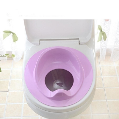 1-7 Jahre alter Baby Toilettensitz OEM akzeptabel Humanisiertes Design