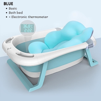 Kinderbad mit Thermometer und Dusche