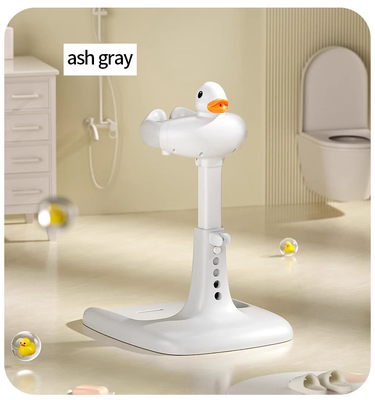 Zeichentrickfilm Enten Baby Stehende Badewerkzeuge, Baby Baby Bad Duschkopfteile